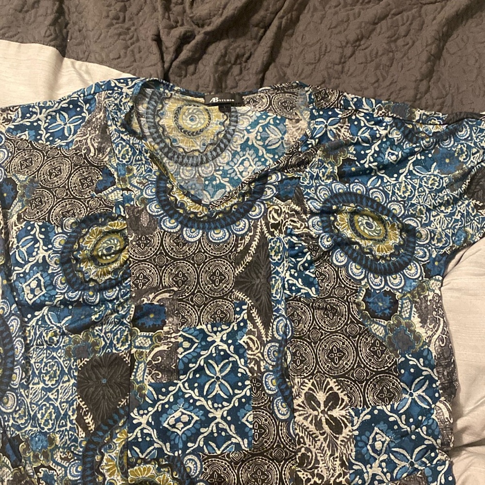 WOMENS DIFFERENT PATTERN SHIRT BY AB STUDIO